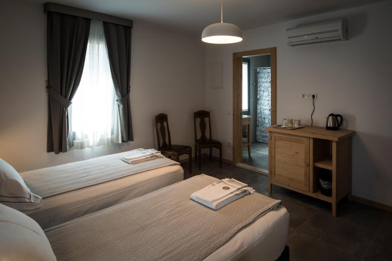 Otel Fiori- Urla Σμύρνη Εξωτερικό φωτογραφία