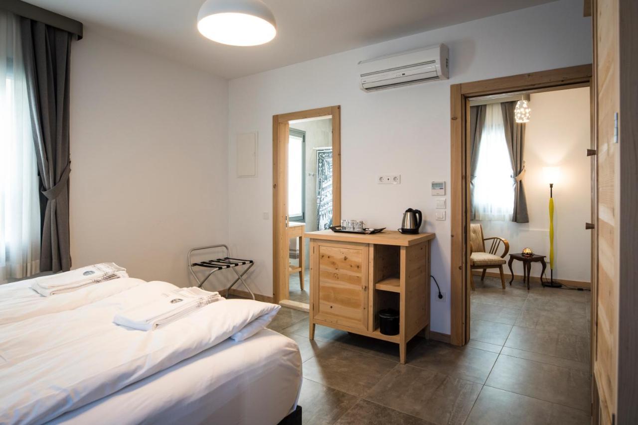 Otel Fiori- Urla Σμύρνη Εξωτερικό φωτογραφία